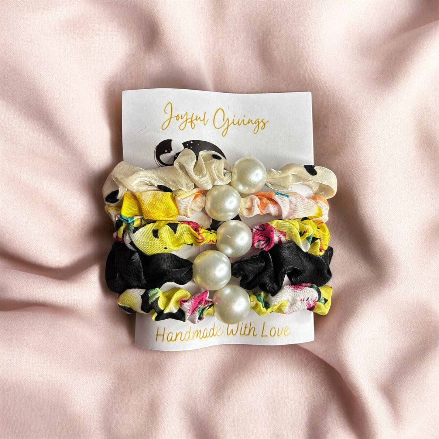 Joyful Glam Gift Basketš