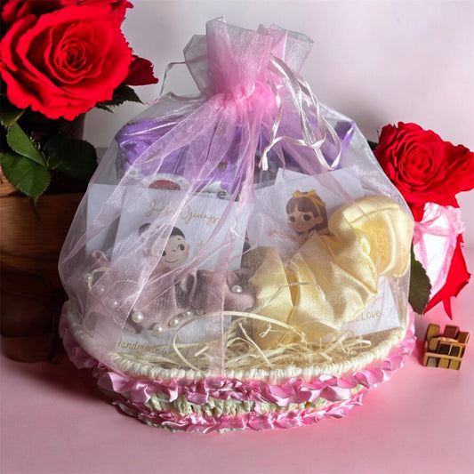 Joyful Glam Gift Basket🎀