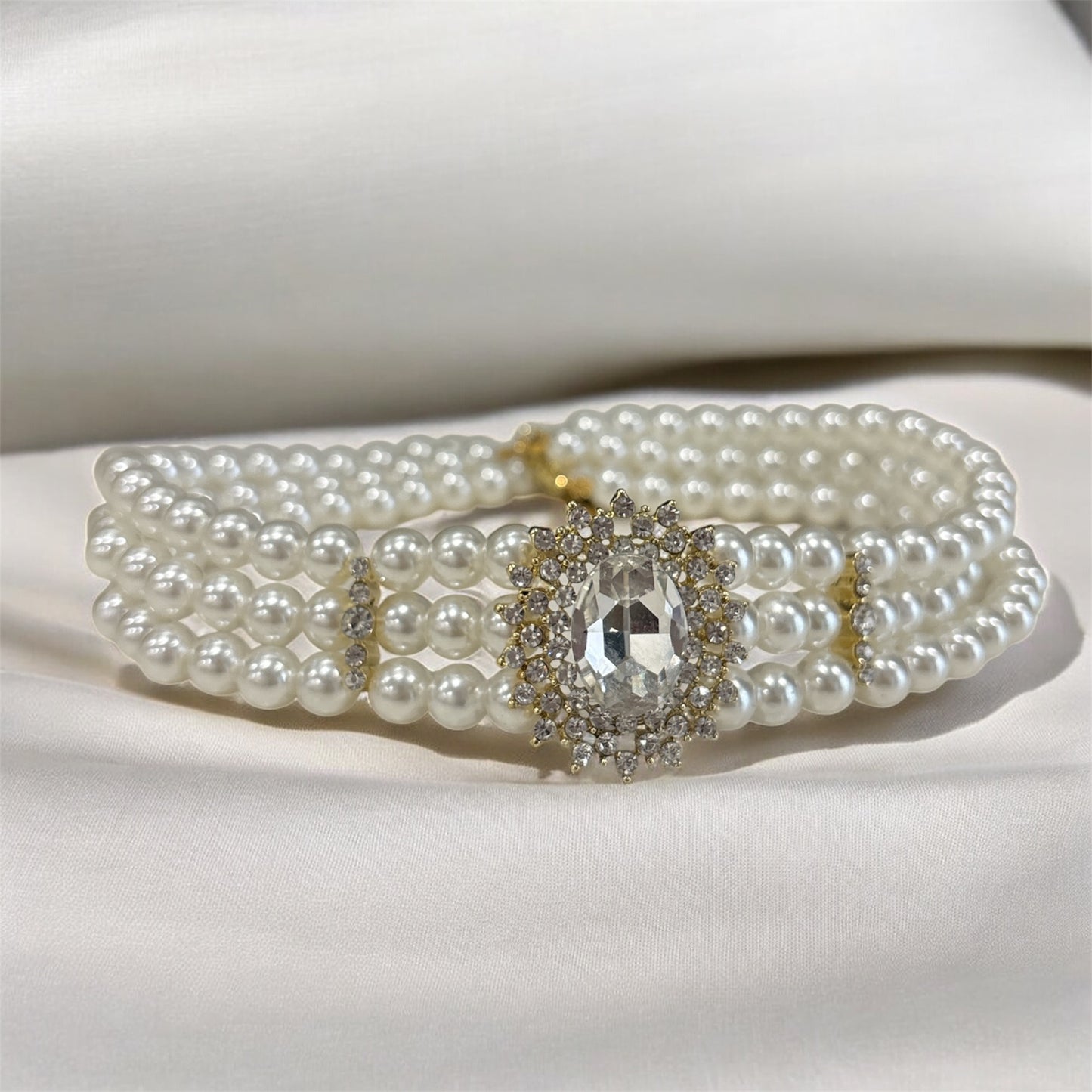 Royal Grace Pearl Choker
