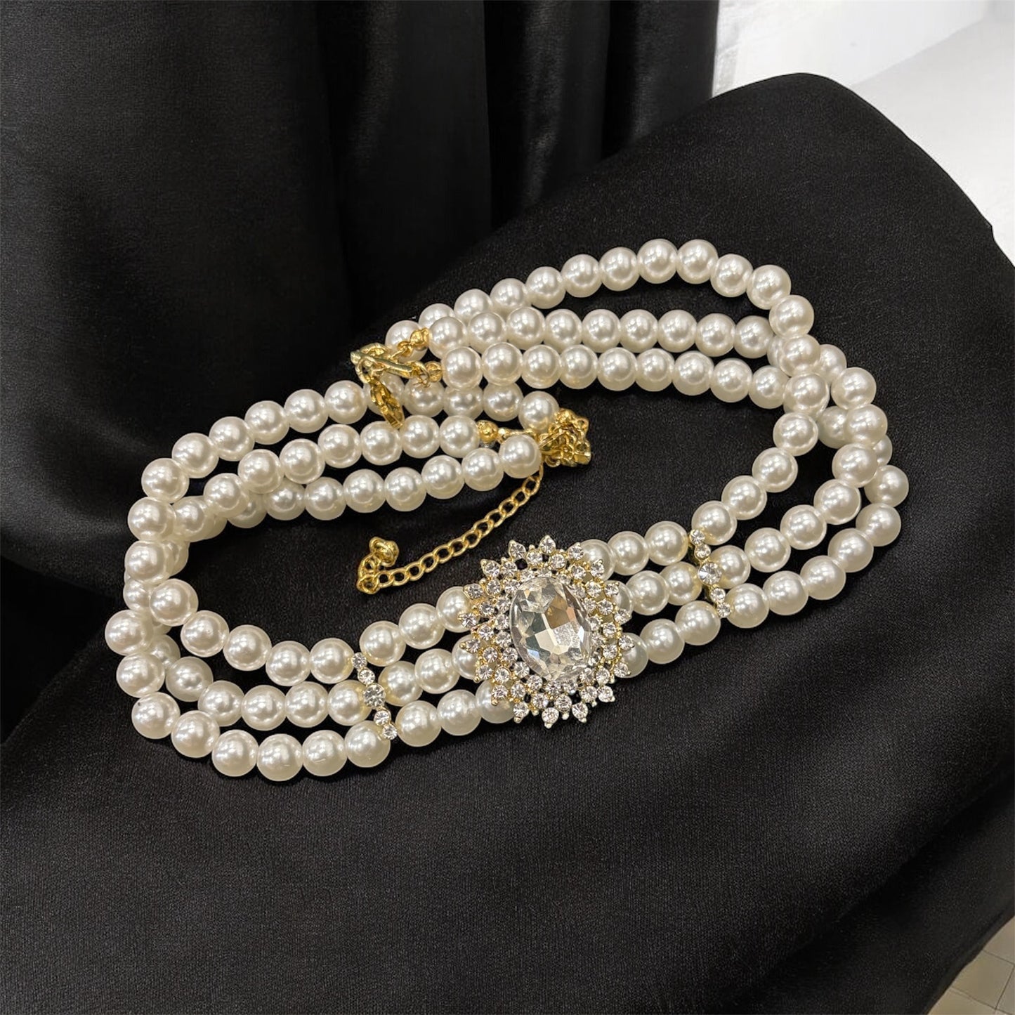 Royal Grace Pearl Choker
