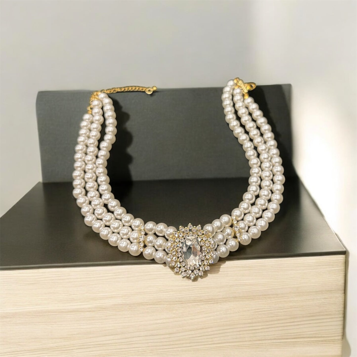 Royal Grace Pearl Choker